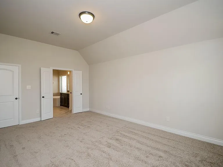 1326 Watercrest Park Ln — Photo 13