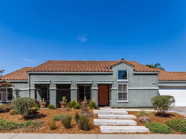 755 Oak Hollow Avenue, Vacaville, CA 95687