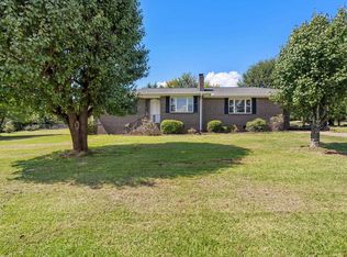 105 Hillside Dr, Greer, SC 29651