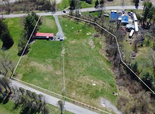 1393 Hooker Rd, Karns City, PA 16041