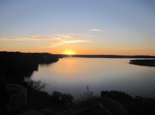 332 Quail Run Ct, Spicewood, TX 78669