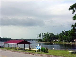 5th image of 58 Lakewood Dr