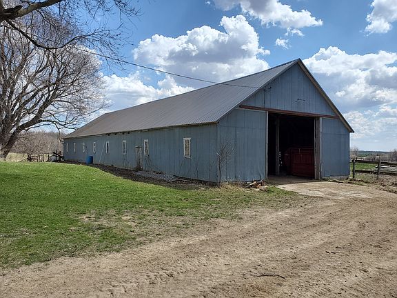 7500 sq ft pole barn