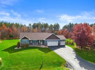 1970 Creciente Dr, Kronenwetter, WI 54455