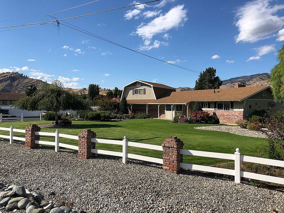 Street view:  Beautiful home