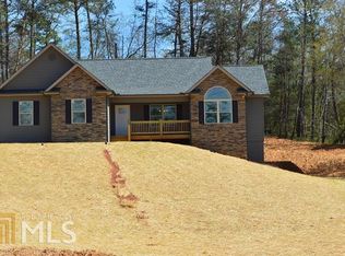 332 Linwood Dr, Demorest, GA 30535
