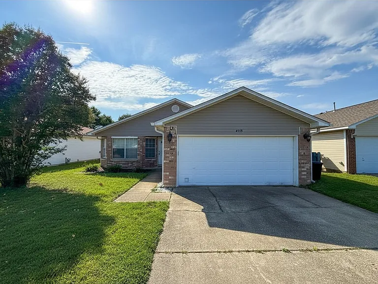 4118 Spinnaker Pl — Photo 1