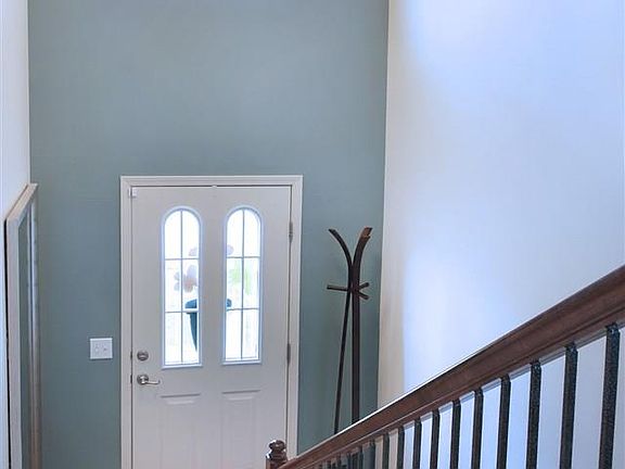 4th image of 5107 N 165th St