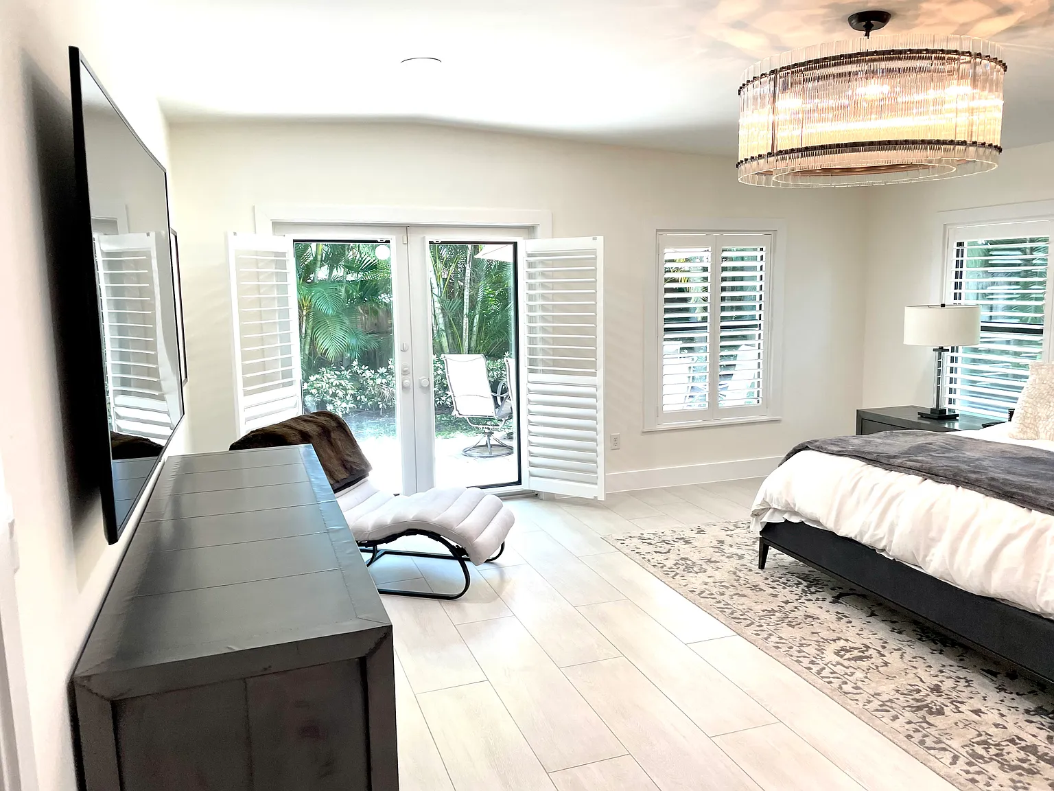 3 bed, 1833 sqft, $12,500 — Photo 3