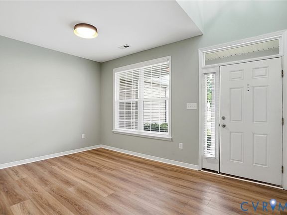 3rd image of 15104 Watermill Lake Trl