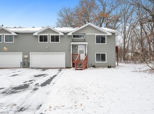 14D Oak Leaf Ln, Circle Pines, MN 55014