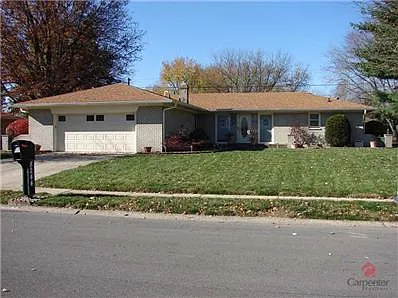 8244 Palmetto Ln photo 1