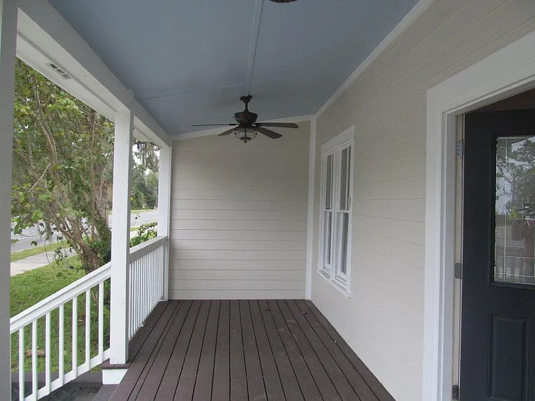 500 Bedell Ave — Photo 9