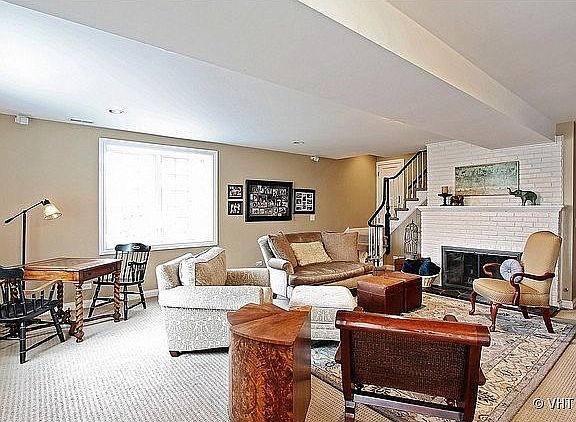 Basement living area (old)