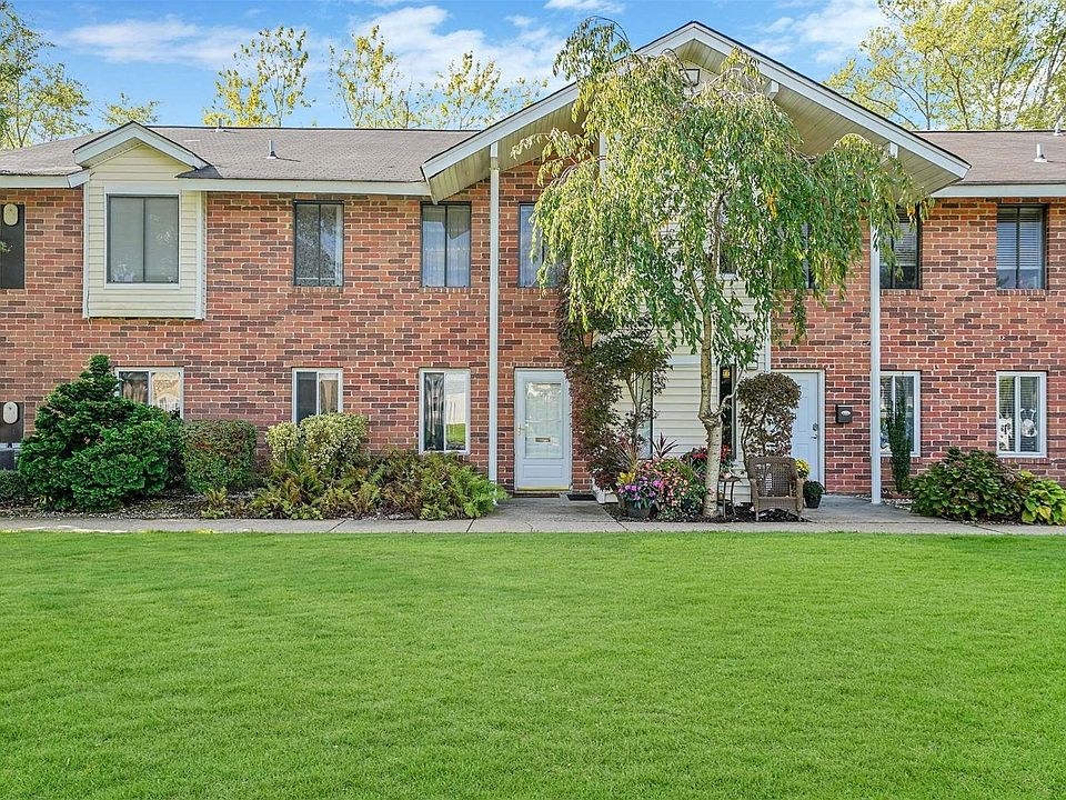 1st image of 9 Osage Court #9
