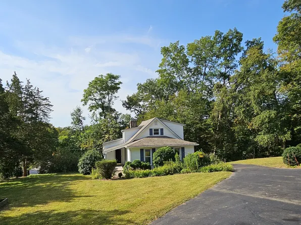 906 Route 163, Montville, CT 06370