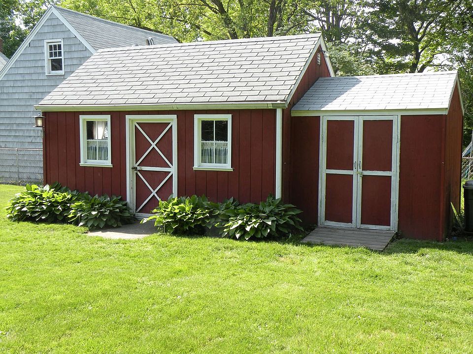 Outbuilding