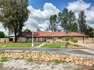 13714 E Rialto Ave, Sanger, CA 93657
