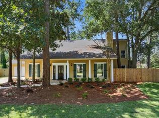 606 Beau Chene Dr, Mandeville, LA 70471