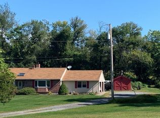 99 Mount Hermon Rd, Blairstown, NJ 07825