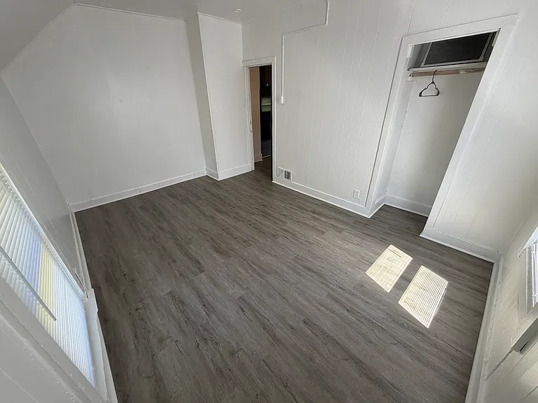 531 N Schuyler Ave #2 — Photo 14