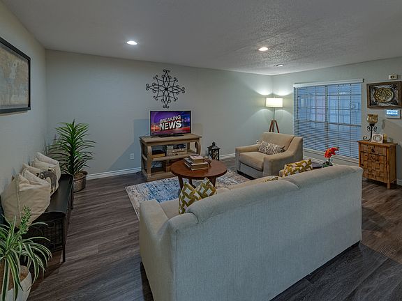 2nd image of 10105 Kempwood Dr #438