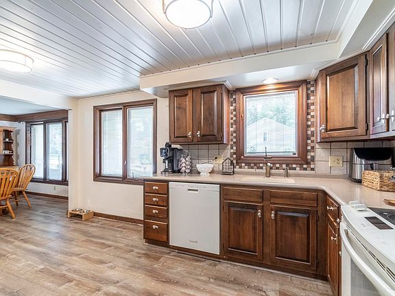 4th image of 1814 Duprey Dr