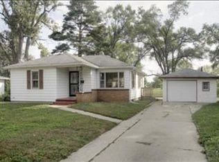 924 Avondale Dr, Kalamazoo, MI