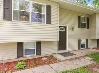 1110 Centennial Dr, Champaign, IL