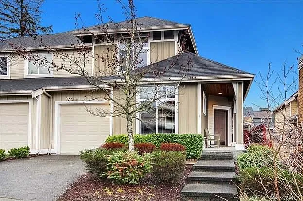 2527 NE Larchmount St — Photo 22