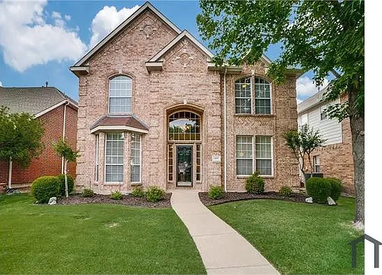1605 Oak Brook Ln — Photo 2