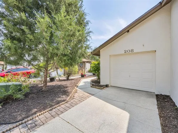 208 Lighthouse Ct, Safety Harbor, FL 34695