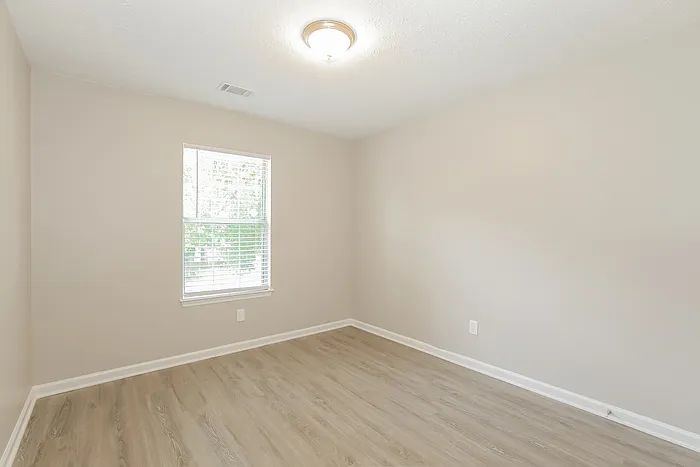 1901 Corners Cir — Photo 13