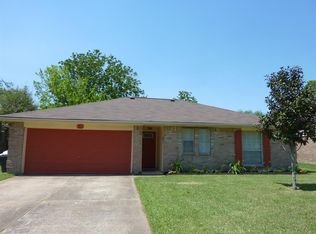 16718 Ribbonridge Dr, Sugar Land, TX 77498