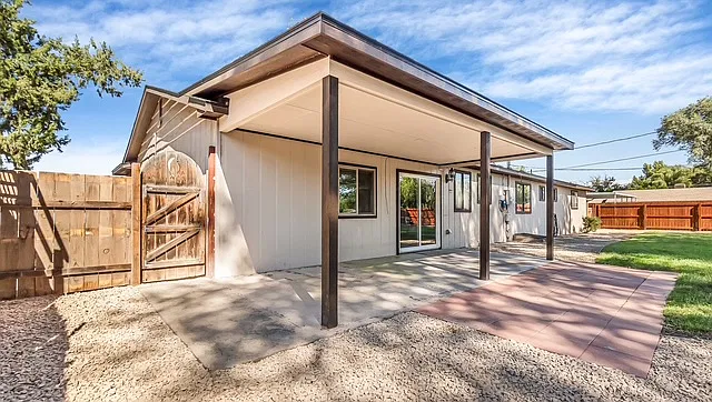 3 bed, 1674 sqft, $2,500 — Photo 3