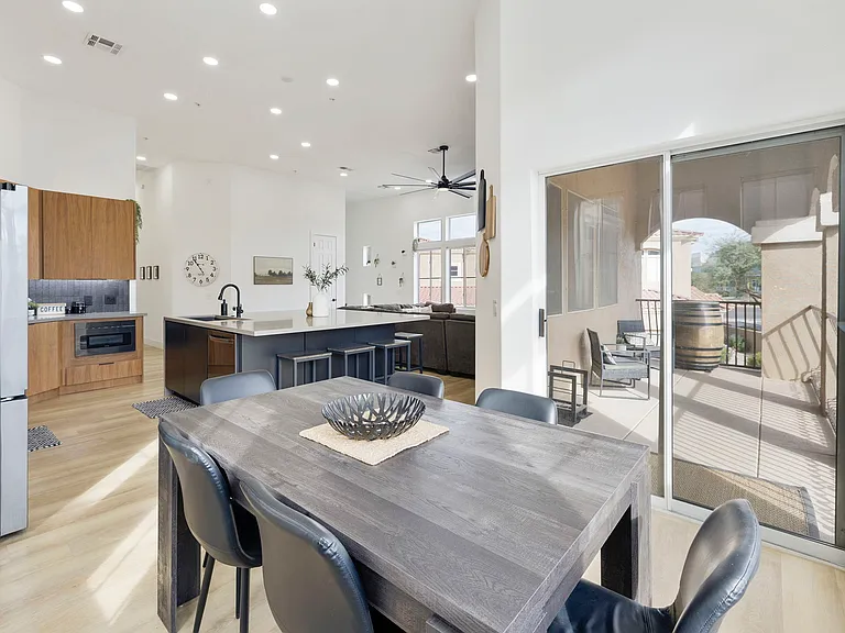 Dining Room Area