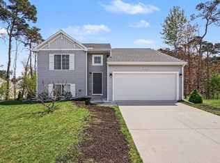 5904 Lucas Ln, Muskegon, MI 49444