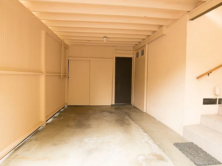 2604 Foothill Rd — Photo 46