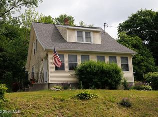 176 Touareuna Rd, Glenville, NY 12302