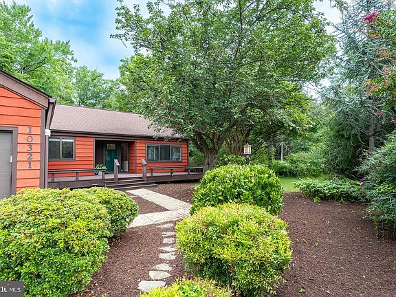 3rd image of 10321 Twinedew Pl