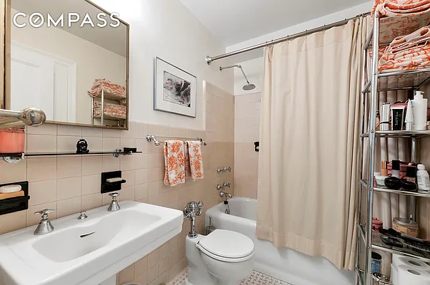 Sold by Compass | media 16