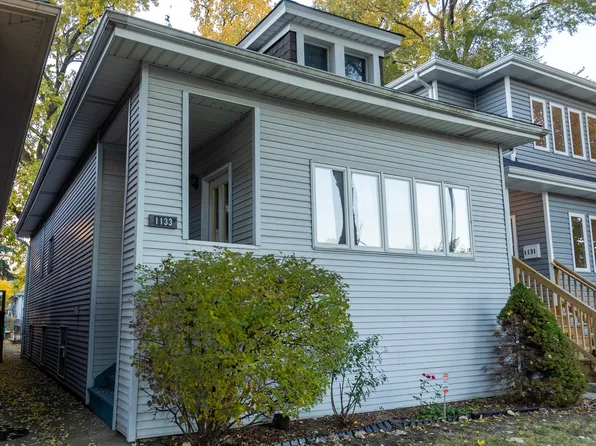 1133 S Ridgeland Ave, Oak Park, IL 60304