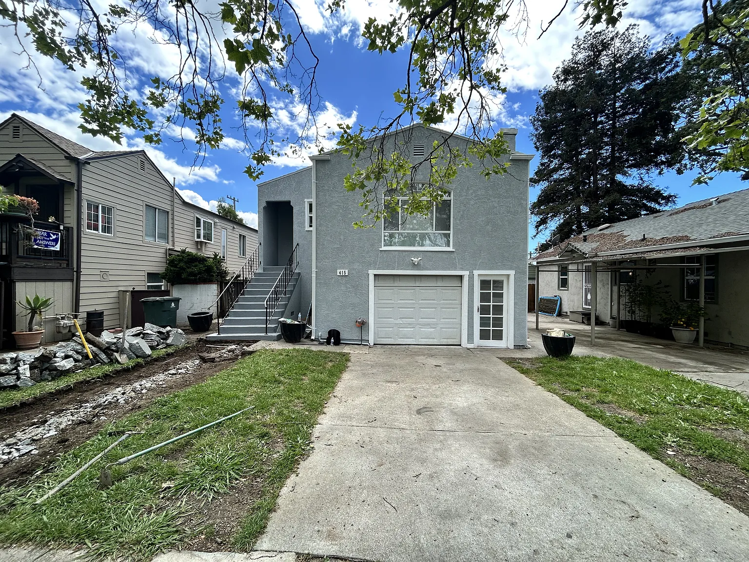 2 bed, 1200 sqft, $2,200 — Photo 2