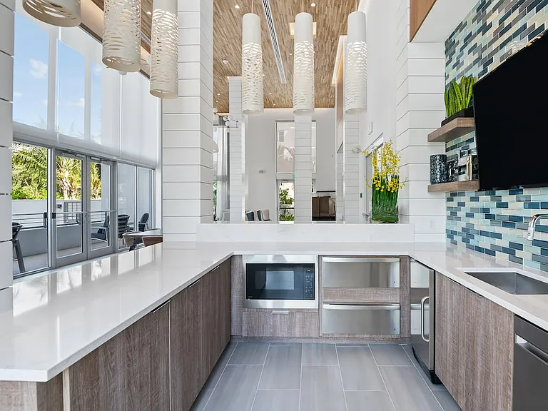 Lounge with kitchenette