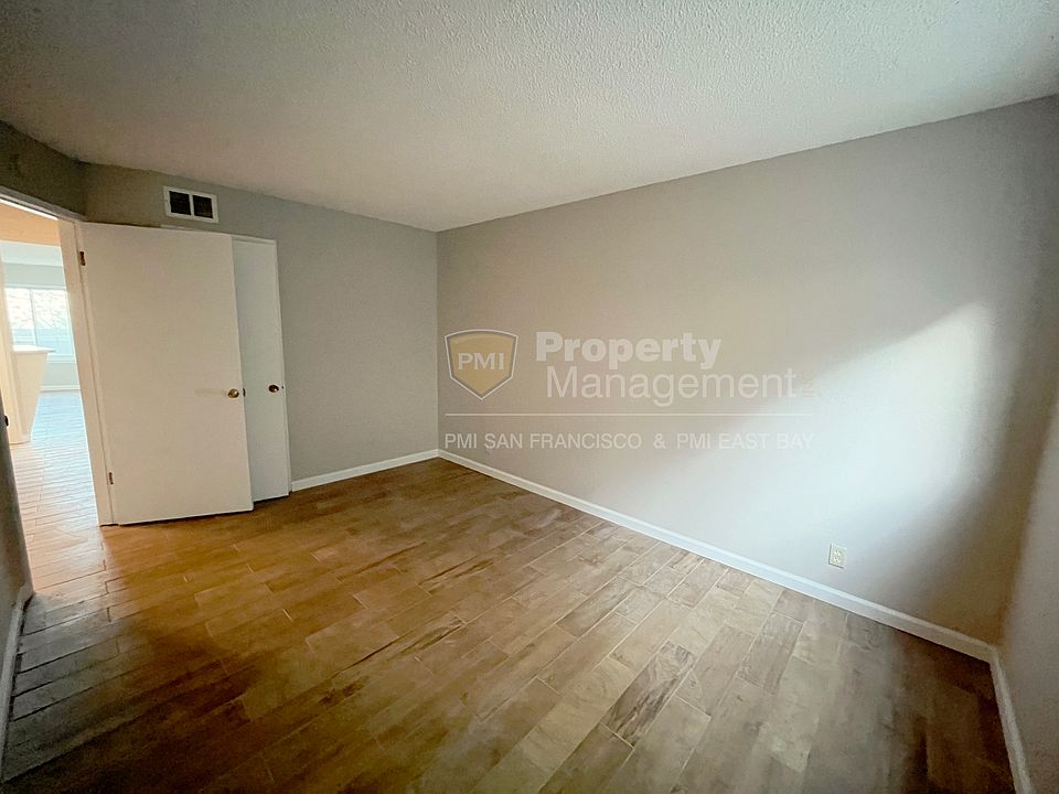 Bedroom_10062022