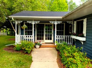 10595 Morgan Rd, Reedsville, WI 54230