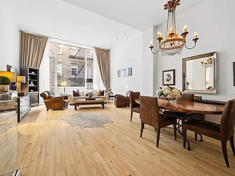 420 W 25th St #1E — Photo 1