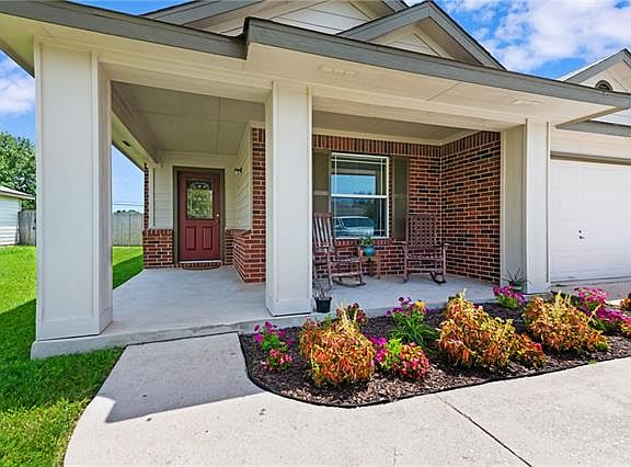 4th image of 205 Creek Ledge Dr