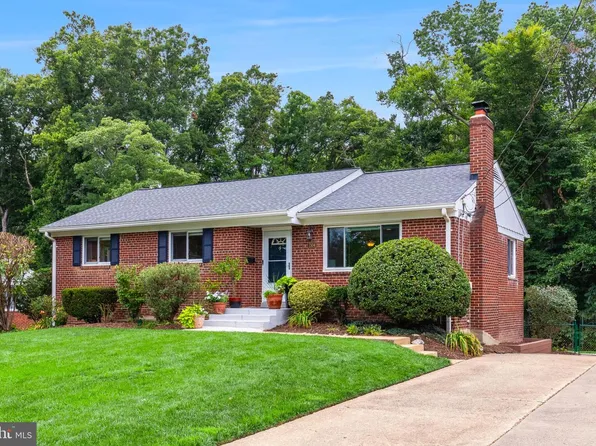 7504 Nancemond St, Springfield, VA 22150