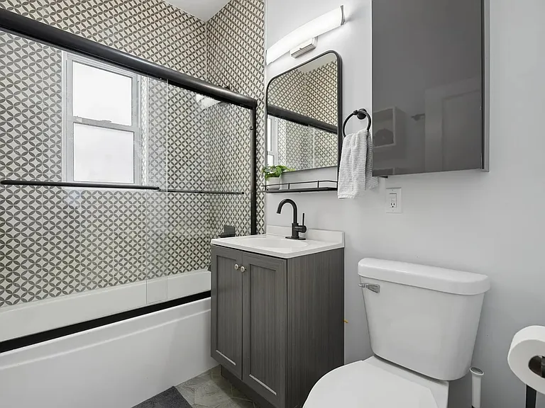 3340 Colfax Ave S #1 — Photo 5